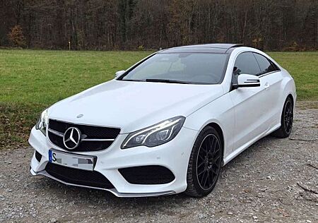 Mercedes-Benz E 200 Coupe *AMG|PANO|LED|8FACH|7G* Top Zustand
