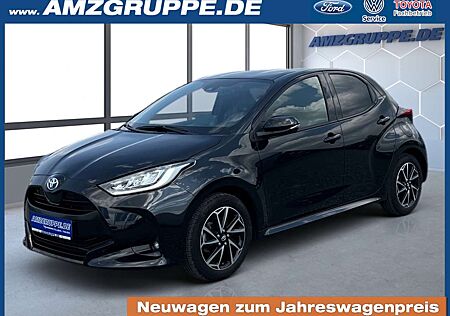 Toyota Yaris Hybrid 2ZonenKlimaauto+Teilleder+Winterpak