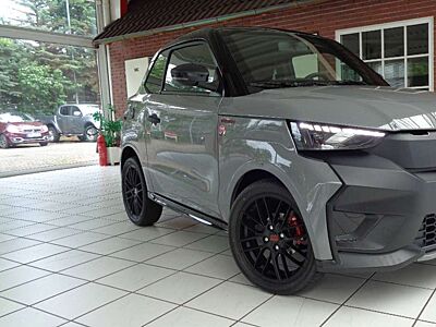 Ligier JS 50 Ultimate #Diesel REVO D+ # Klima #Sitzhzg #Servo