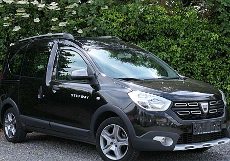 Dacia Dokker Stepway Plus*Anhängerkupplung*Kamera*PDC*