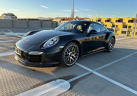 Porsche 911 Turbo S Coupé - APPROVED