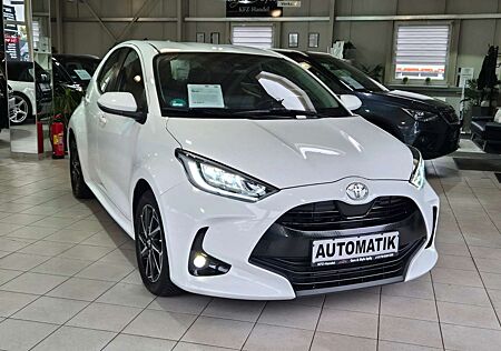 Toyota Yaris Club Automatik/LED/Navi/CarPlay-Andr/Key./