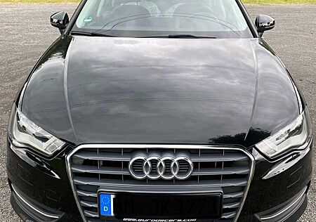 Audi A3 1.6 TDI Sportback (clean diesel) Ambiente
