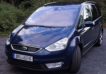 Ford Galaxy Diesel 2.0 TDCi DPF Aut. Titanium