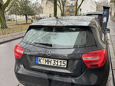 Mercedes-Benz A 200 (BlueEFFICIENCY) 7G-DCT Urban