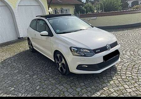 VW Polo GTI Volkswagen 1.4 DSG Pano top gepflegtes Auto