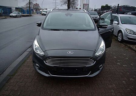 Ford S-Max Titanium 7 Sitze