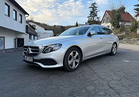 Mercedes-Benz E 220 E-Klasse T-Modell Diesel d T 9G-TRONIC