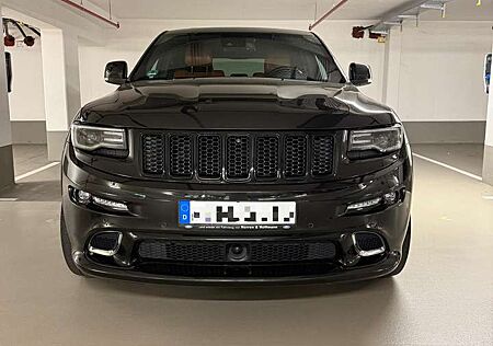 Jeep Grand Cherokee SRT