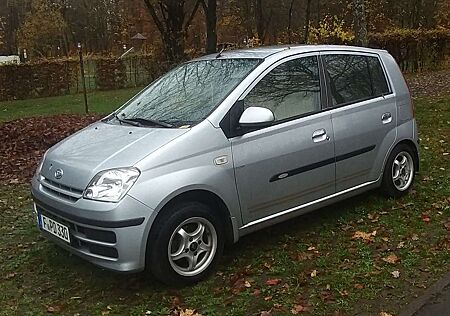 Daihatsu Cuore 1.0 Automatik Top