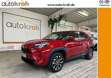 Toyota Yaris Cross Hybrid Team D. WinterP. Kamera