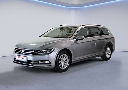 VW Passat Variant Volkswagen Comfortline DSG/ Bi-Xenon/ ACC