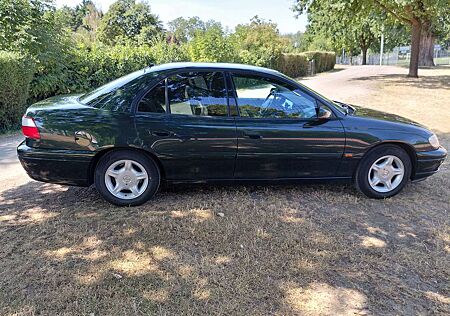 Opel Omega Omega-B