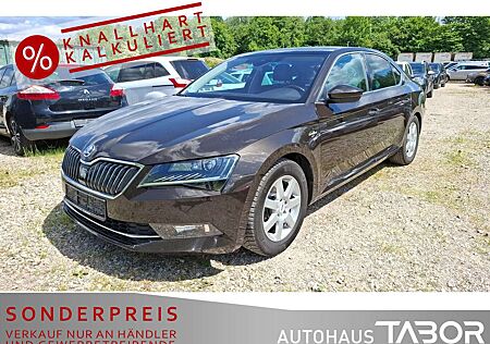 Skoda Superb Lim 2.0 TDI DSG L&K Navi Pano Kessy Xenon