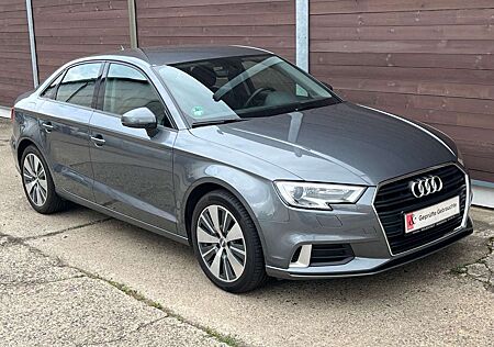 Audi A3 Sport 30 TFSI *DSG*Bi-XENON*NAVI*PDC*AHK*MFL*