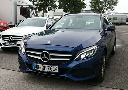 Mercedes-Benz C 200 BlueTec NAVI AHK Intell. Light System LED