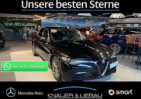 Alfa Romeo Giulia 2,2 JTDM Super* Bi-Xenon*Kamera*Pano*Keyl