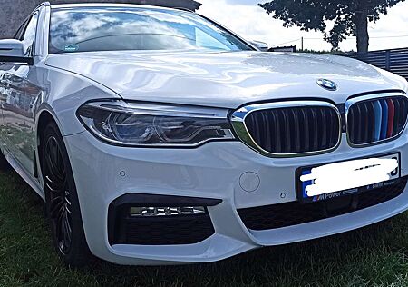 BMW 520d 520 xDrive M paket Sport