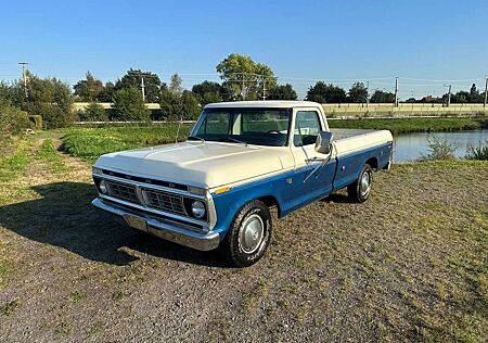 Ford F 150 Custom