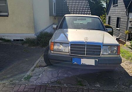 Mercedes-Benz E 250 D