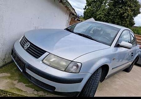 VW Passat Volkswagen 2.8 VR6 Classic Line