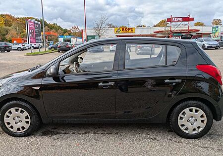 Hyundai i20 1.2 Fifa World Cup Edition