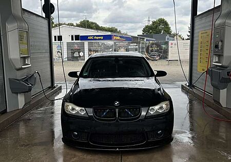 BMW 325i 325