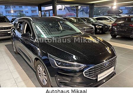 Ford Focus Turnier Titanium X