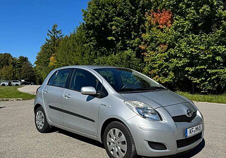 Toyota Yaris Cool, TÜV 06/2027, Klimaanlage