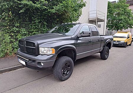 Dodge RAM 2500 Cummins