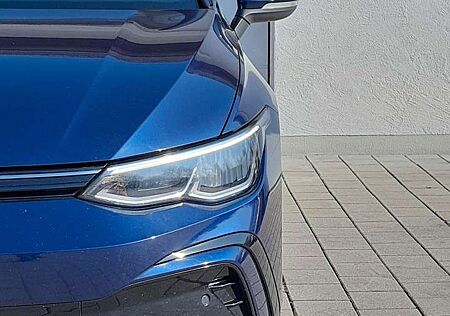 VW Golf Volkswagen VIII Lim.DSG/3xR-Line/LED/HuD/DigitalC/18"