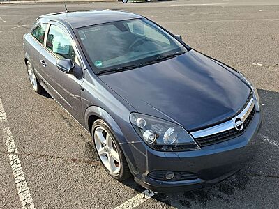 Opel Astra Astra GTC Fließheck Diesel  3-Türer GTC 1.9