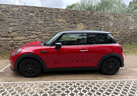 Mini Cooper Classic Trim/Komfort Paket/Navigation