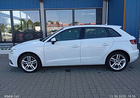 Audi A3 ambiente quattro sportback, Autom.