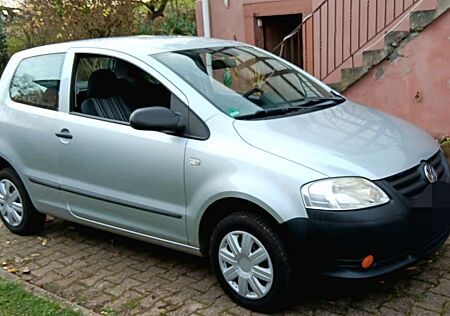 VW Fox Volkswagen Basis 1.2