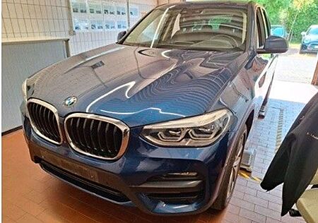 BMW X3 xDrive 20d HUD/AHK/Park&DrivAs/SportSitz/HiFi