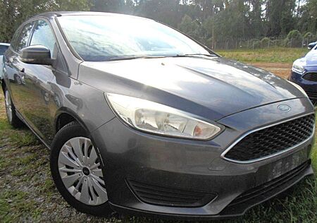 Ford Focus 1.6 TDCi Trend 1. Hand, PDC, Tempomat, Met.