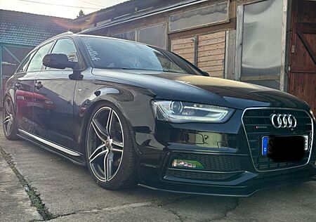 Audi A4 Avant 3.0 TDI quattro S tronic S line Sportpake
