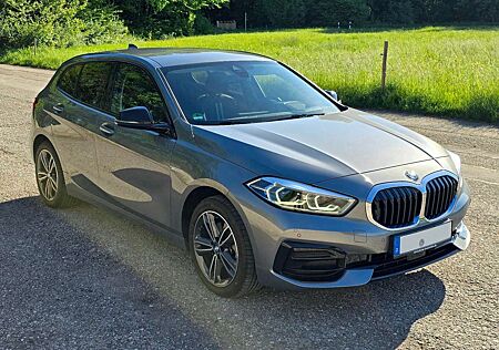 BMW 116 Sport Line Aut. Headup Garantie LP 50'