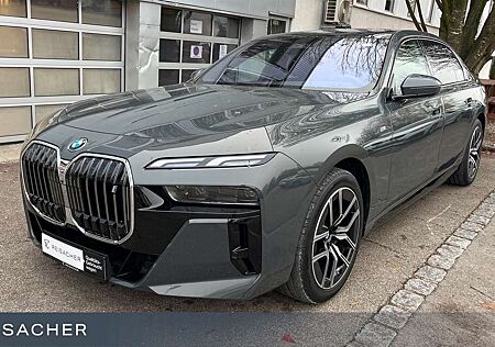 BMW i7 A xDrive60 M-Sport,Sitzbelü,Massage,Fo-Entert
