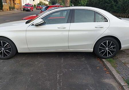 Mercedes-Benz C 220 d 9G-TRONIC Exklusiv Burmester, Panorama…