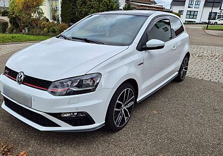 VW Polo GTI gebraucht kaufen VW Polo GTI Volkswagen 1.8 TSI (Blue Motion Technology)