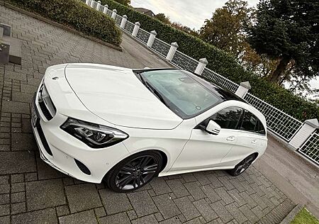 Mercedes-Benz CLA 180 CLA Shooting Brake 180