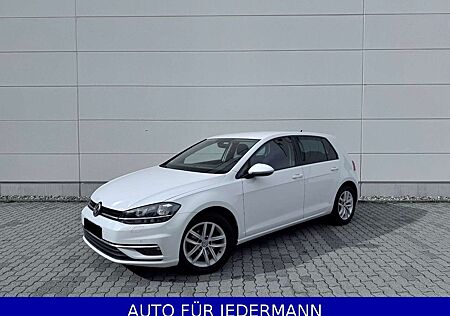 VW Golf Volkswagen VII Lim. Comfortline*Navi*ACC*Apple-Carplay
