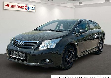 Toyota Avensis Kombi 1.8 16V Navi AAC BT Temp R-Cam