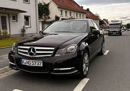 Mercedes-Benz C 180 BlueEFFICIENCY Avantgarde