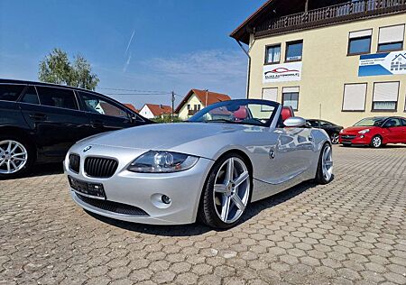 BMW Z4 Baureihe Roadster 2.2i/ Klima/ SHZ/Tüv NEU