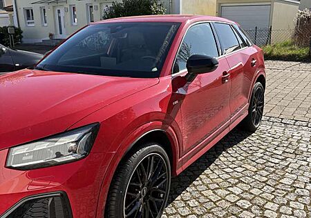 Audi Q2 35 TFSI S tronic