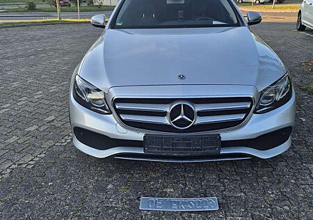 Mercedes-Benz E 200 d (213.013)
