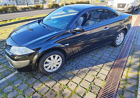 Renault Megane gebraucht kaufen Renault Megane 2.0 Turbo Coupe-Cabriolet Privilege